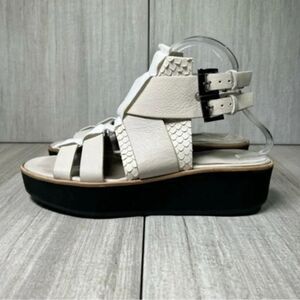 IXOS White Leather Sandals Chunky Buckle Platform Shoe Womens Size 8.5/9 EUR 39